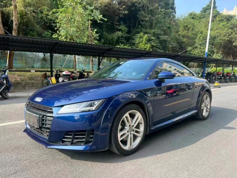 中山17年奥迪TT2