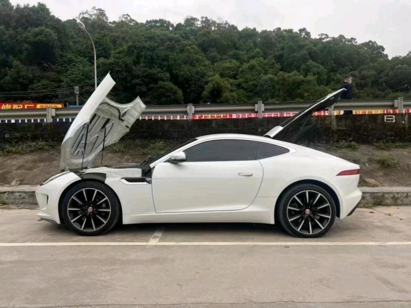 中山15年捷豹F-Type8