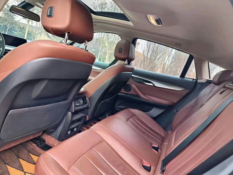 济南17年宝马X64