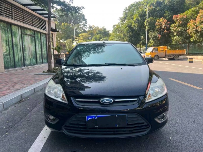 中山14年福特福克斯9