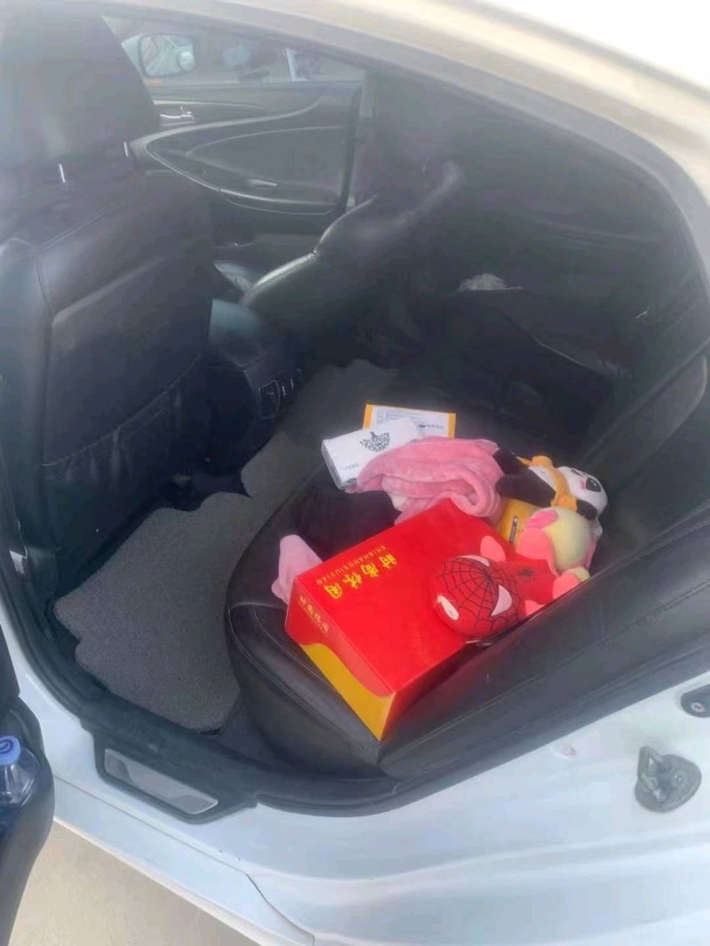 济南11年现代索纳塔八4