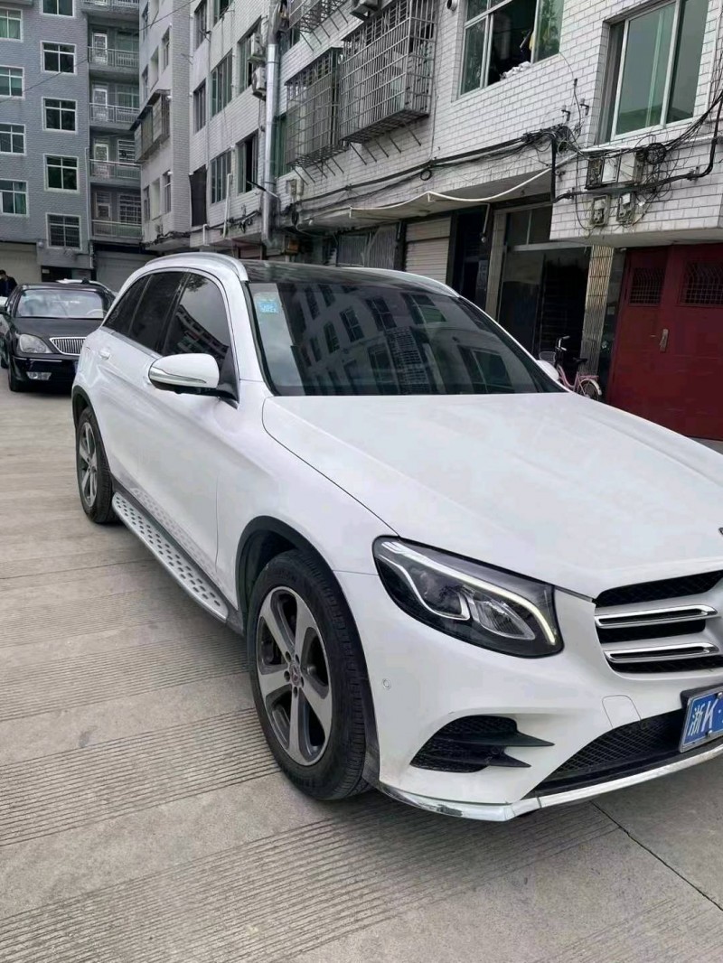 嘉兴17年奔驰GLC2