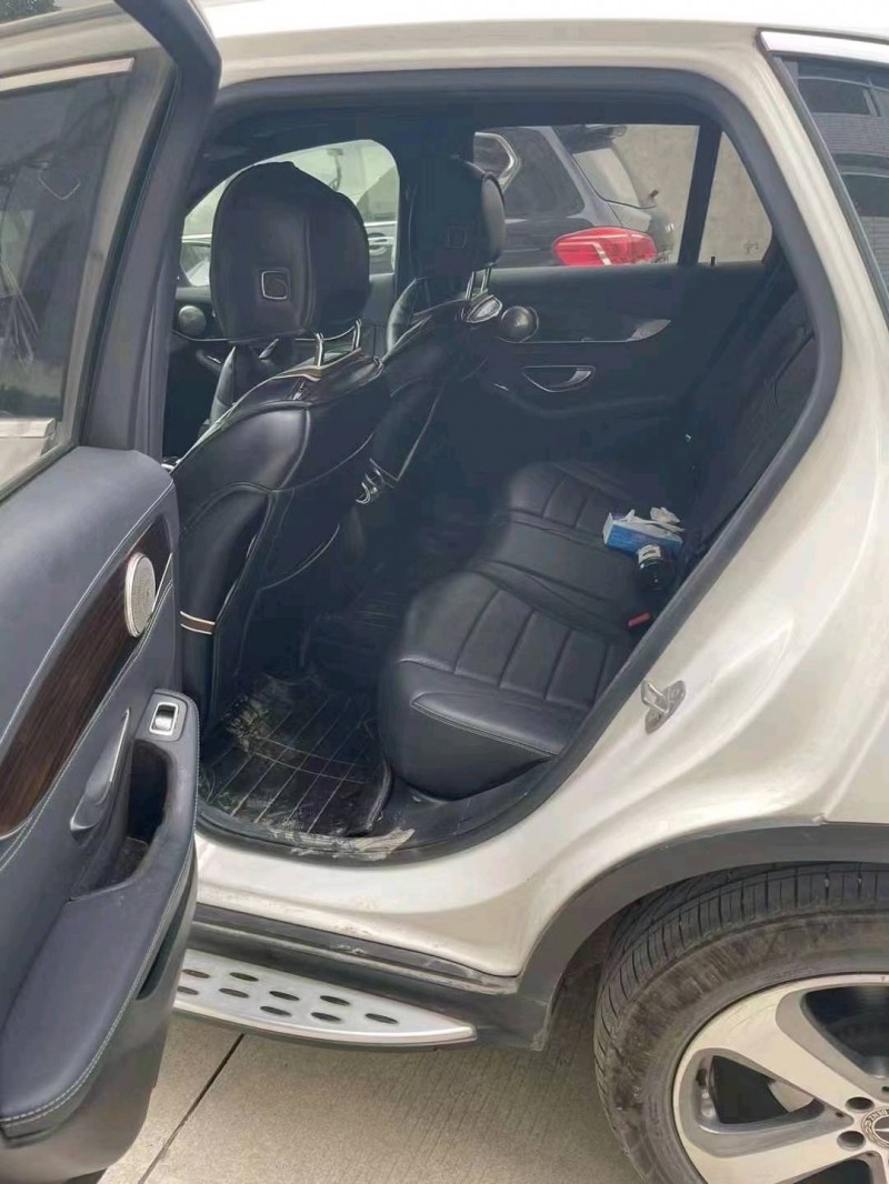 嘉兴17年奔驰GLC7