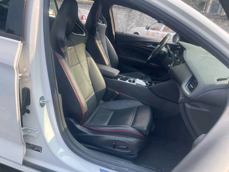 北京20年别克君威GS6