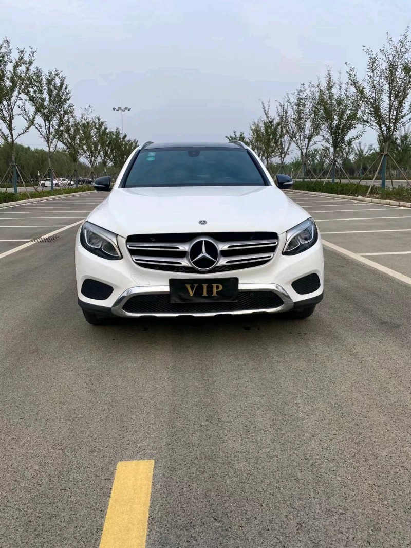 徐州19年奔驰GLC1