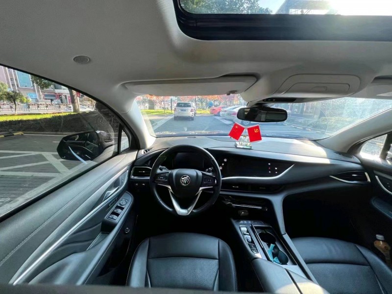 嘉兴21年别克昂科旗8