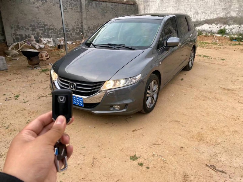 石家庄10年本田奥德赛2