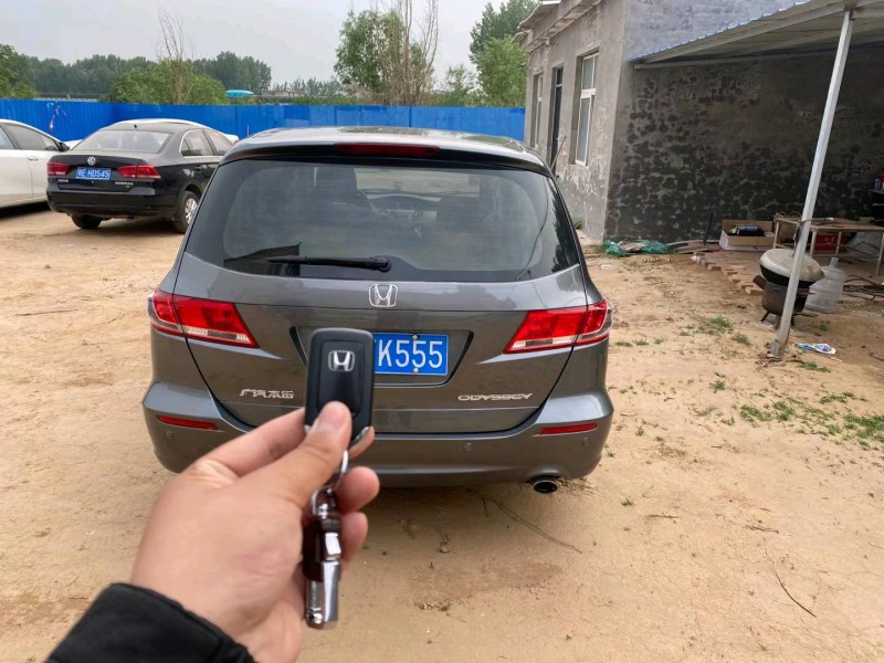 石家庄10年本田奥德赛9