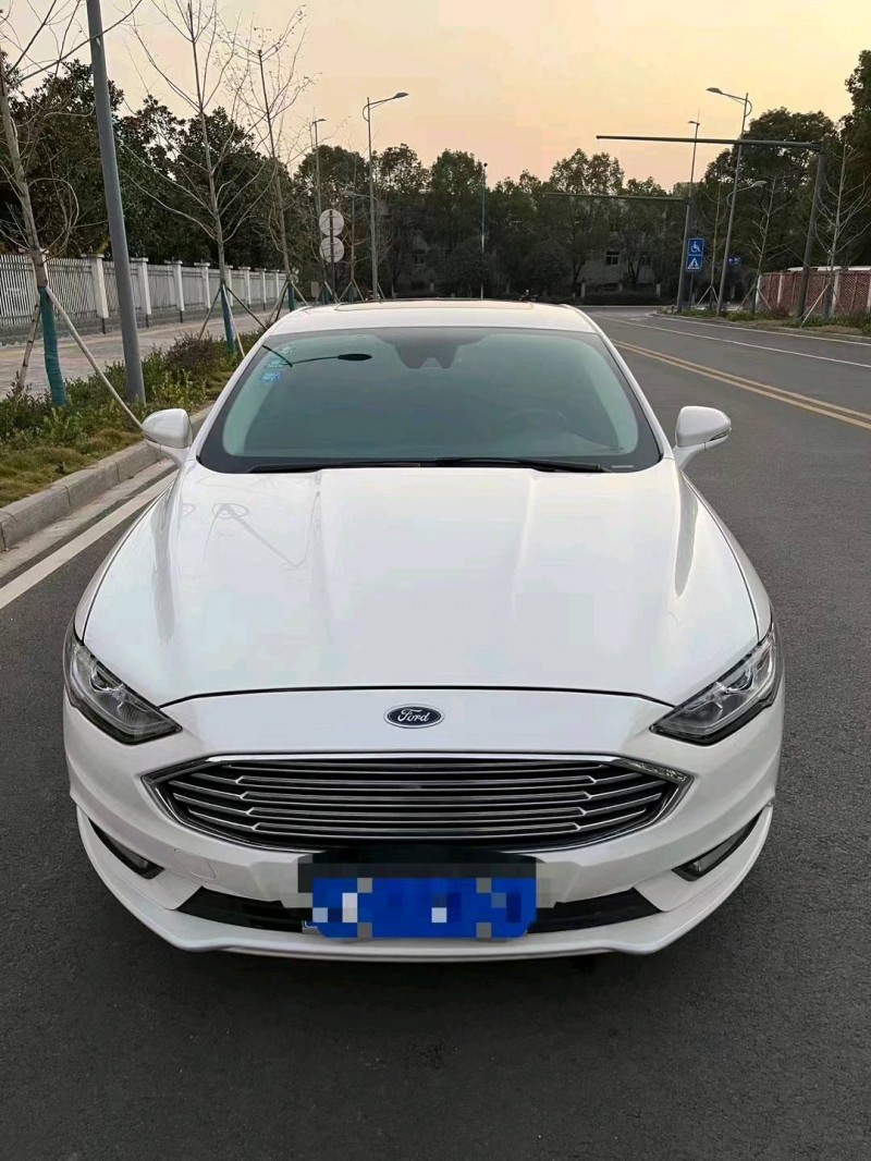 宜昌17年福特蒙迪欧1