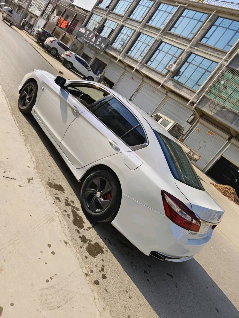 枣庄17年本田雅阁9