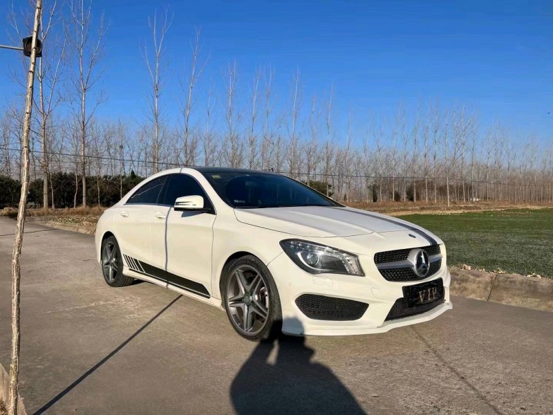 东营15年奔驰CLA3