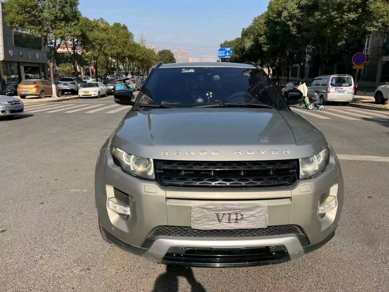 宜昌12年路虎极光1