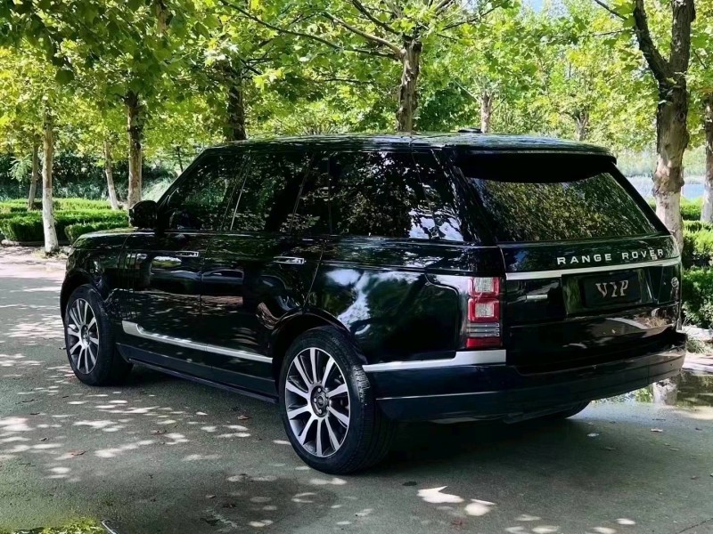 东营13年路虎揽胜行政3