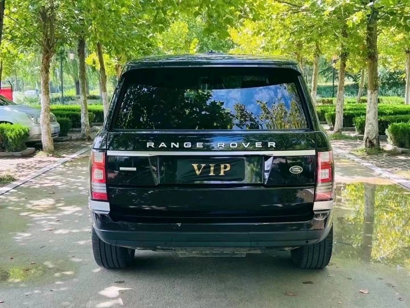 东营13年路虎揽胜行政8