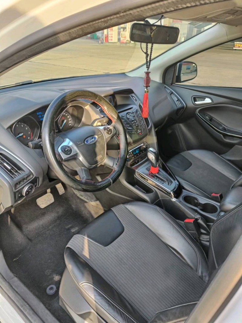 邯郸15年福特福克斯1