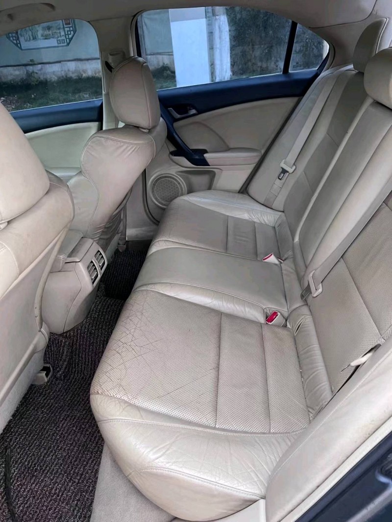 广州10年本田思铂睿5