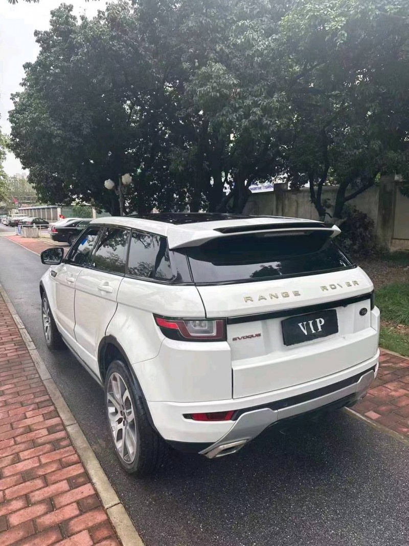 广州12年路虎极光7