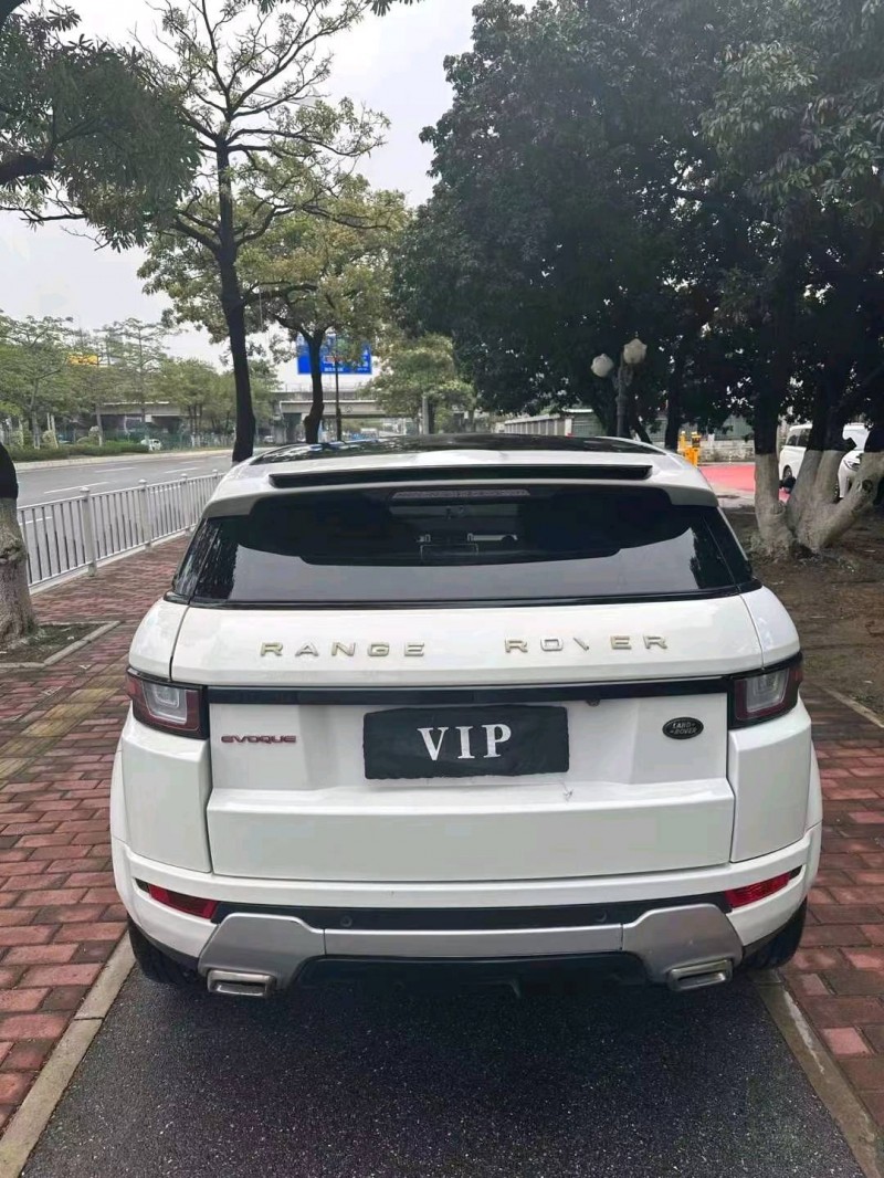 广州12年路虎极光9