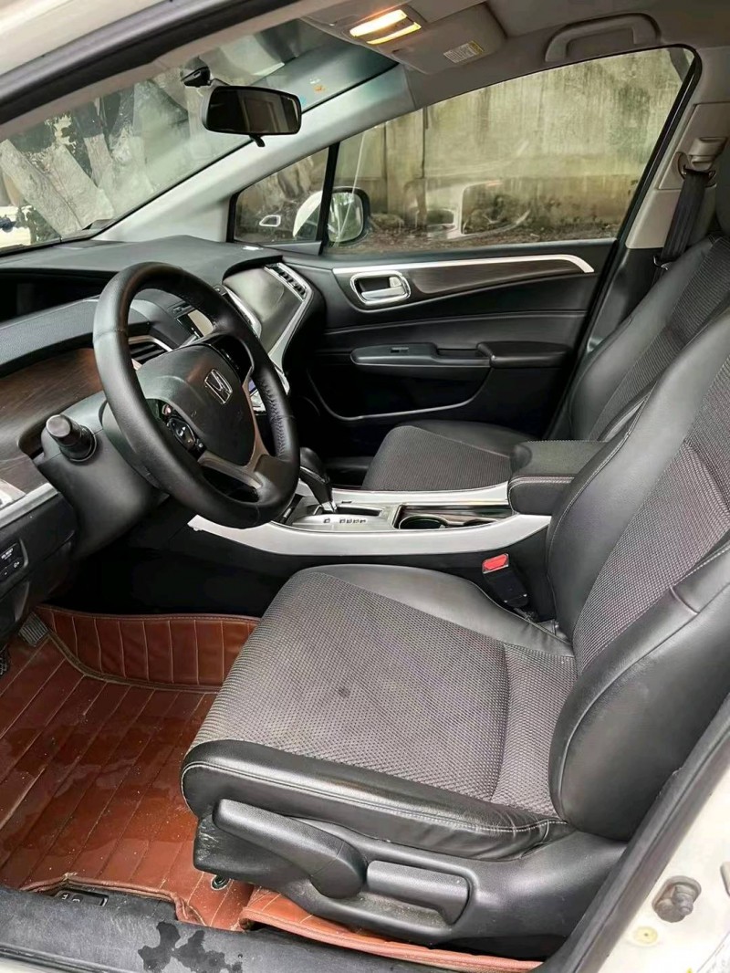 广州14年本田杰德4