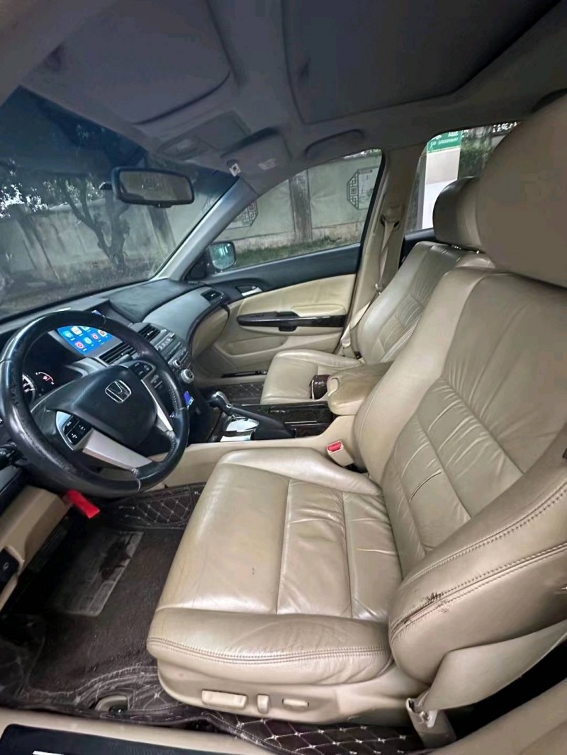 广州09年本田雅阁6