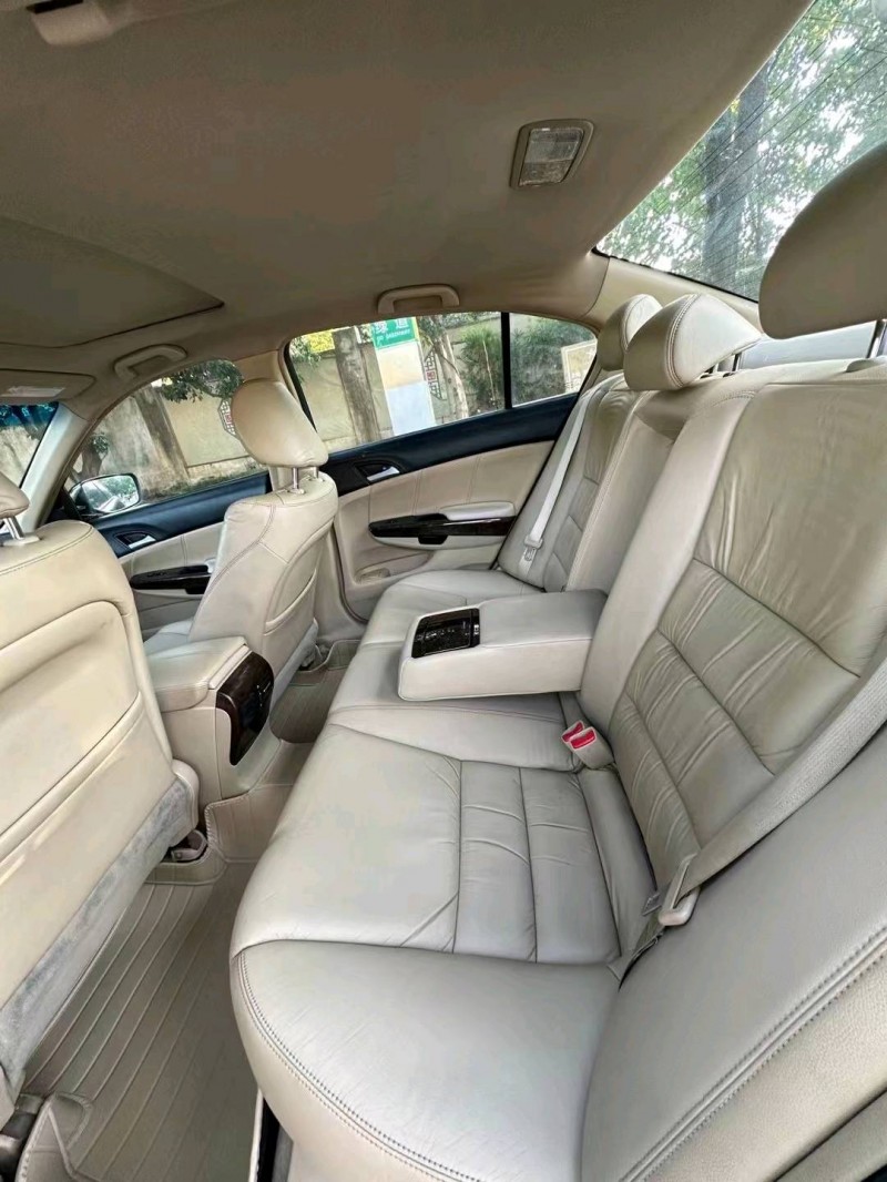 广州11年本田雅阁5