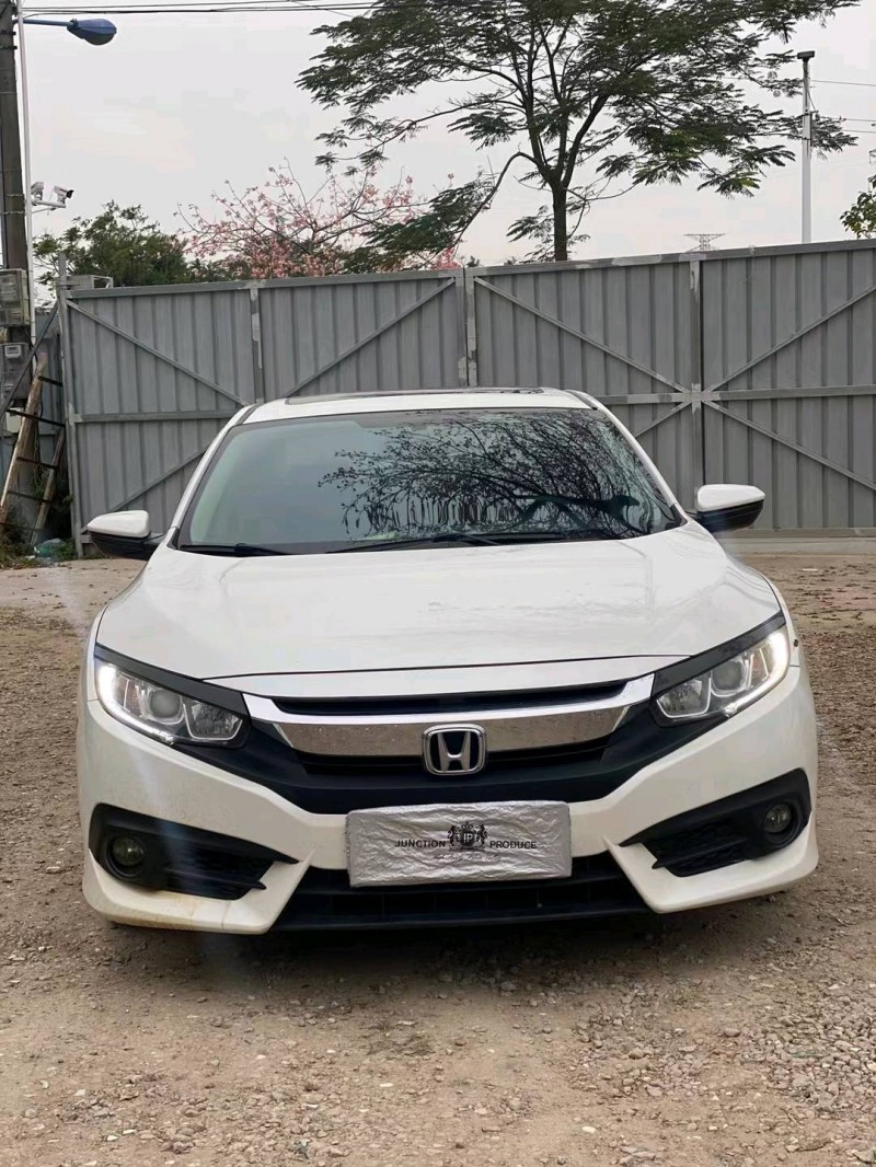 广州16年本田思域1