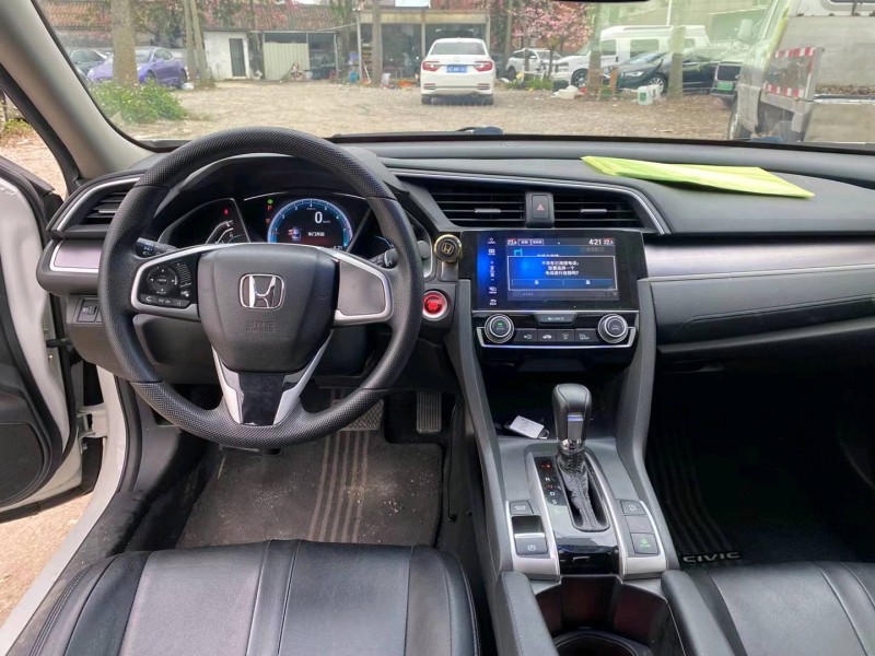 广州16年本田思域5