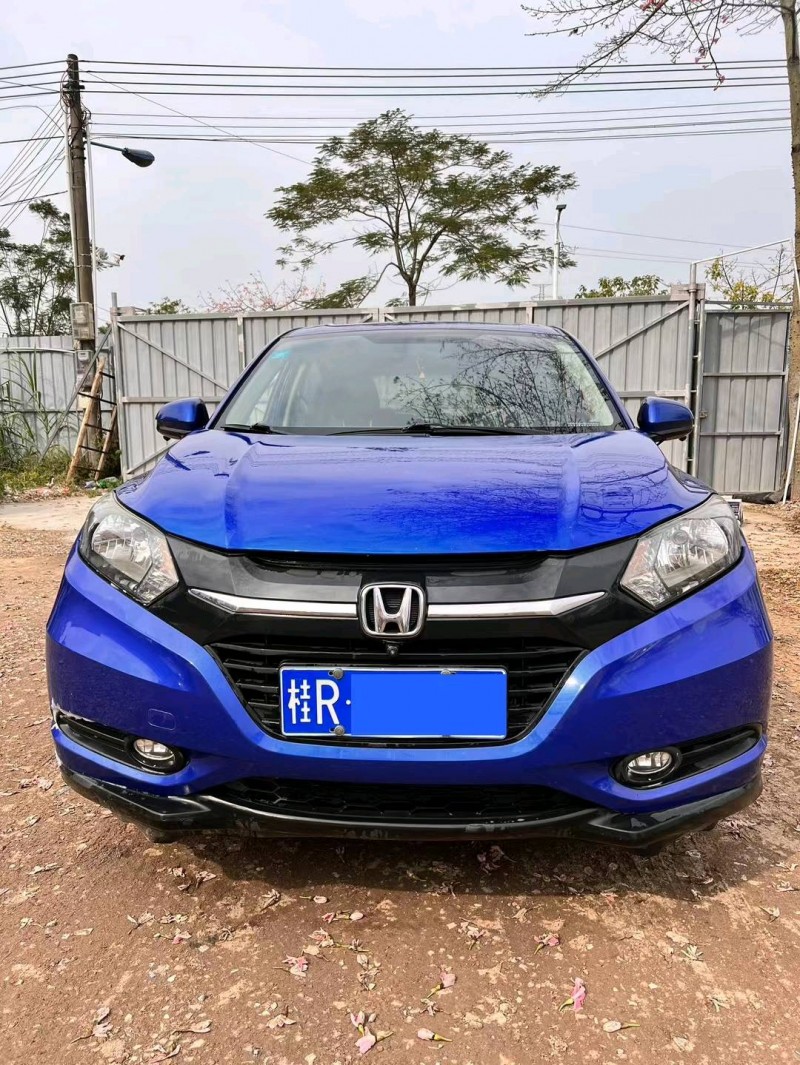 广州17年本田缤智1