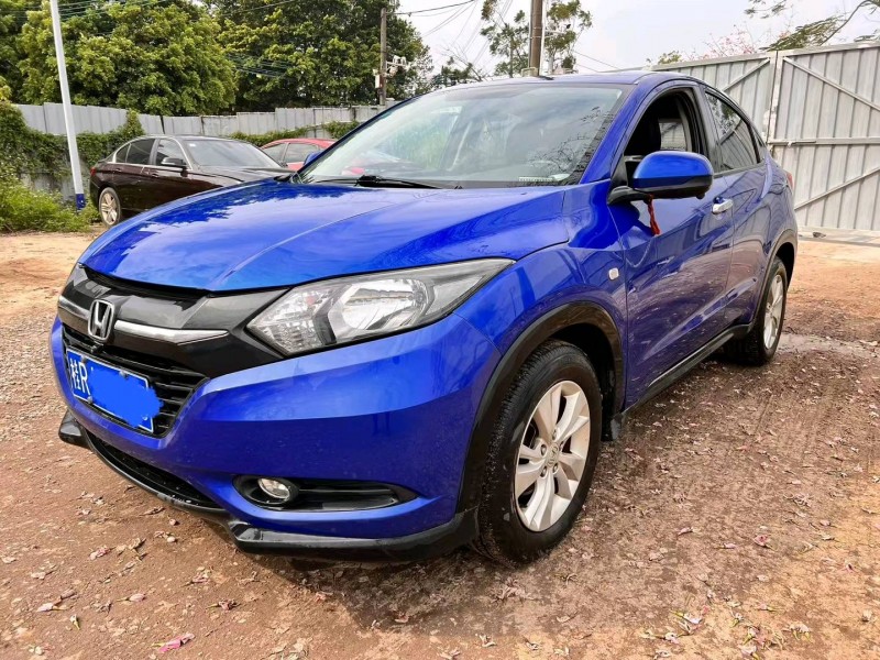 广州17年本田缤智3