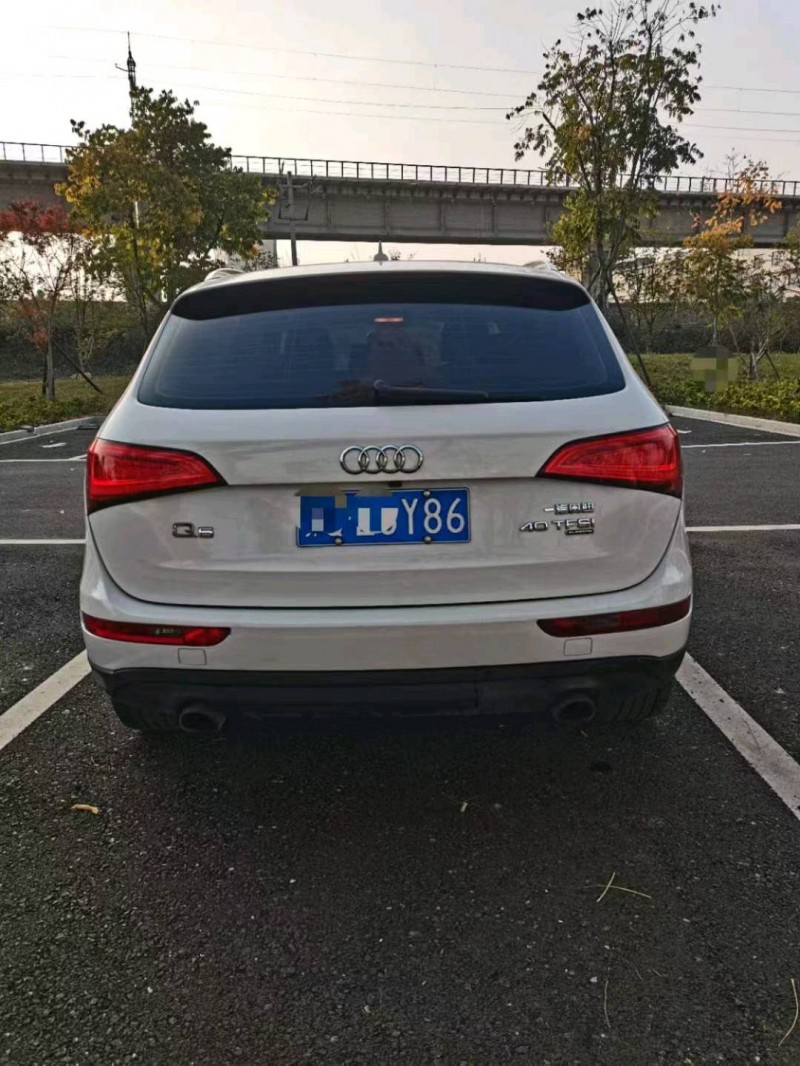 北京15年奥迪Q52