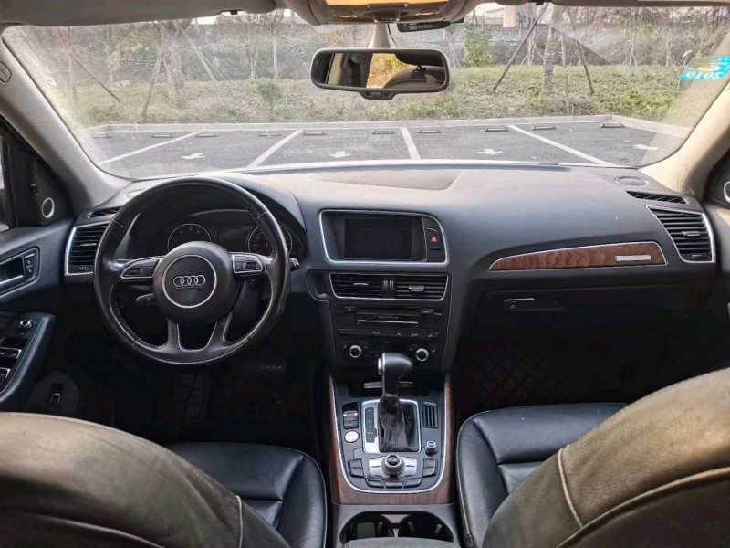 北京15年奥迪Q55