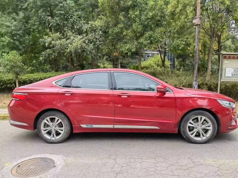 宜昌20年吉利博瑞6