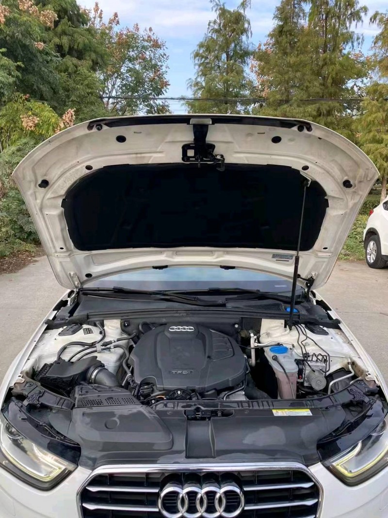 宜昌15年奥迪A4L5