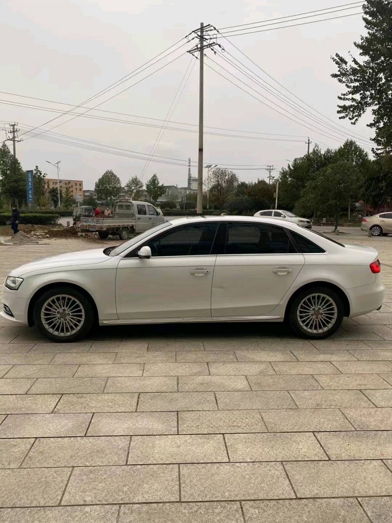 宜昌15年奥迪A4L9
