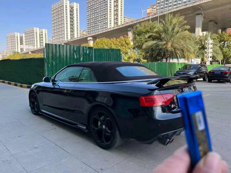 北京12年奥迪A54