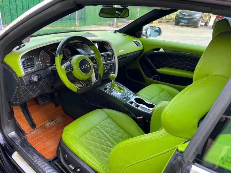 北京12年奥迪A58