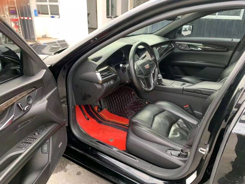 宜昌17年凯迪拉克CT67