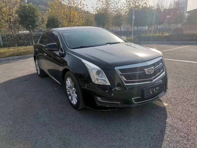 宜昌17年凯迪拉克XTS4