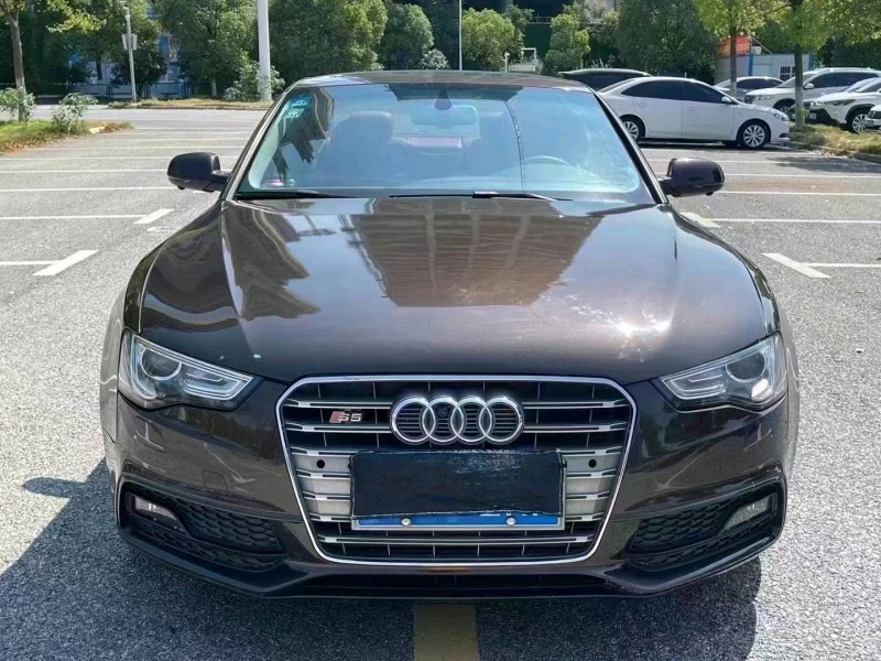 北京14年奥迪A58