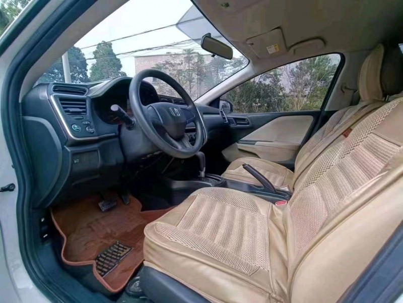 珠海19年本田哥瑞9