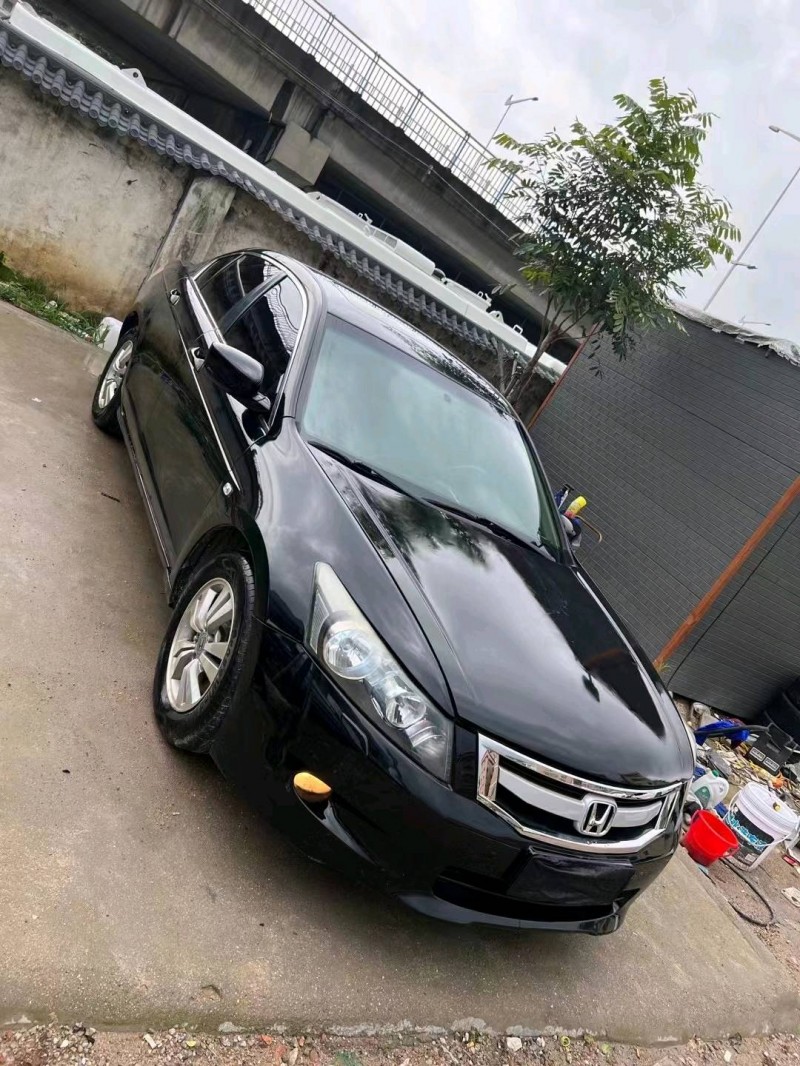 广州09年本田雅阁3