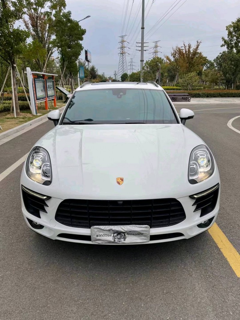 徐州18年保时捷Macan1