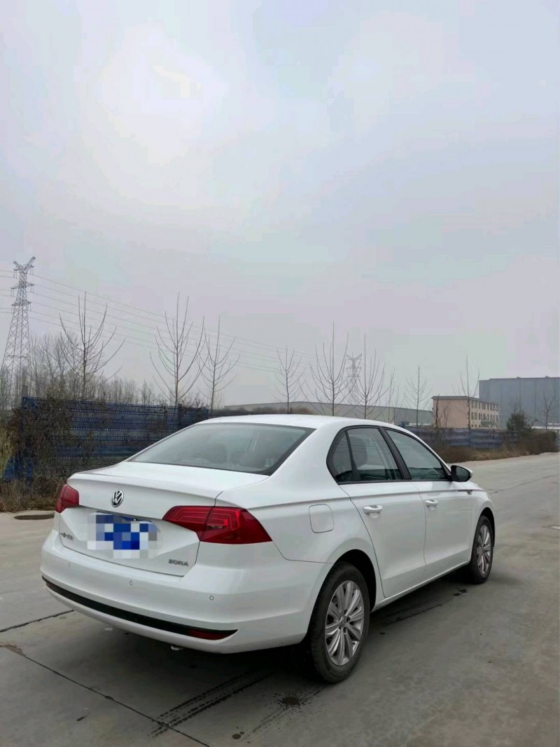 北京21年大众宝来7