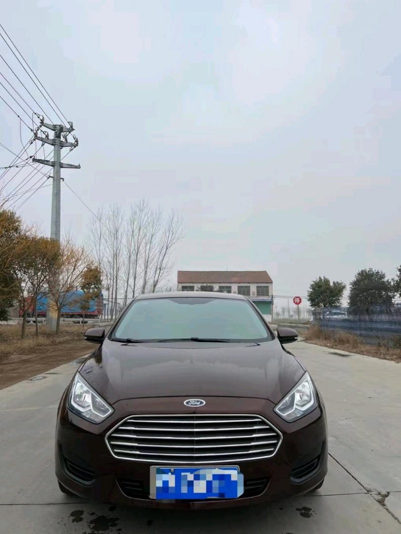 北京20年福特福睿斯9