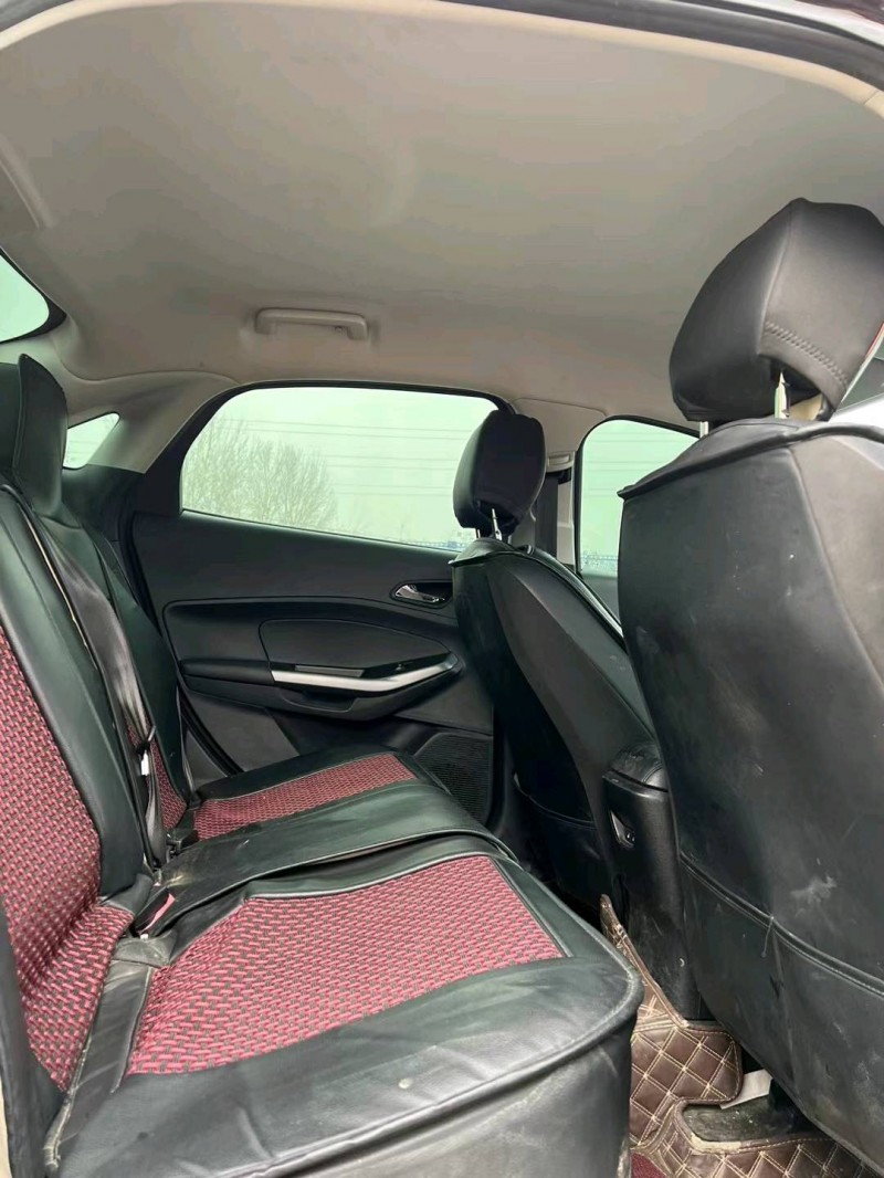 北京20年福特福睿斯5