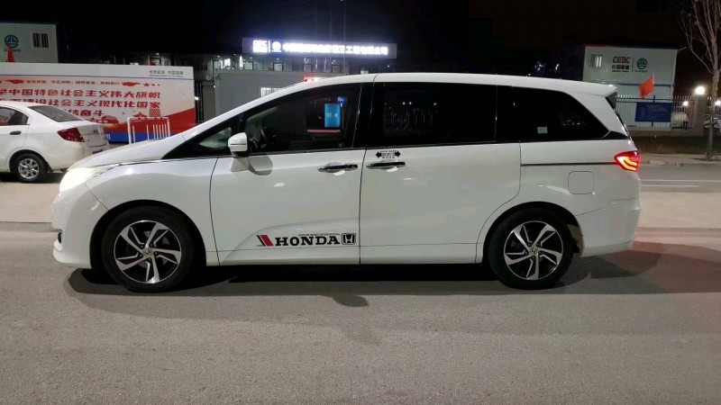邢台17年本田奥德赛8