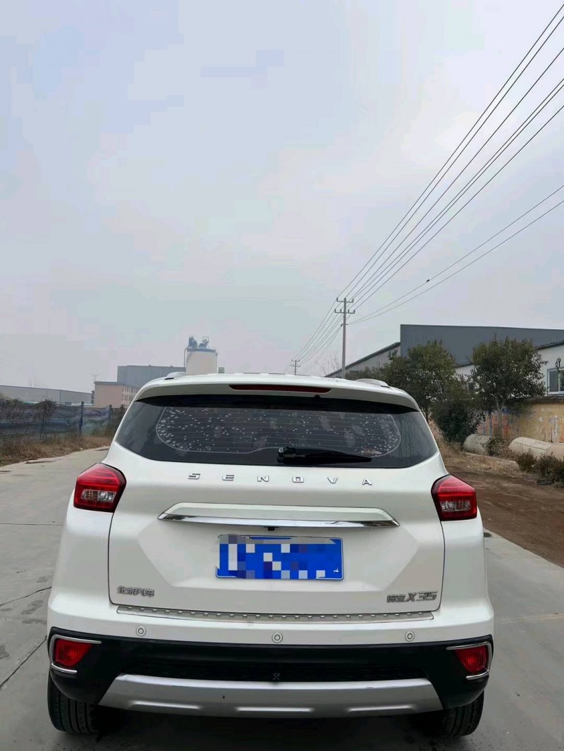 北京18年北汽绅宝X359