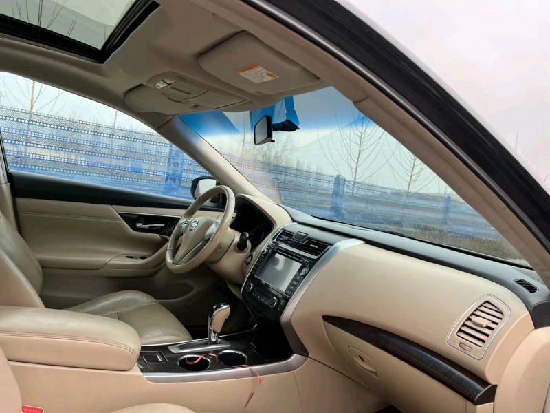 北京13年日产天籁4