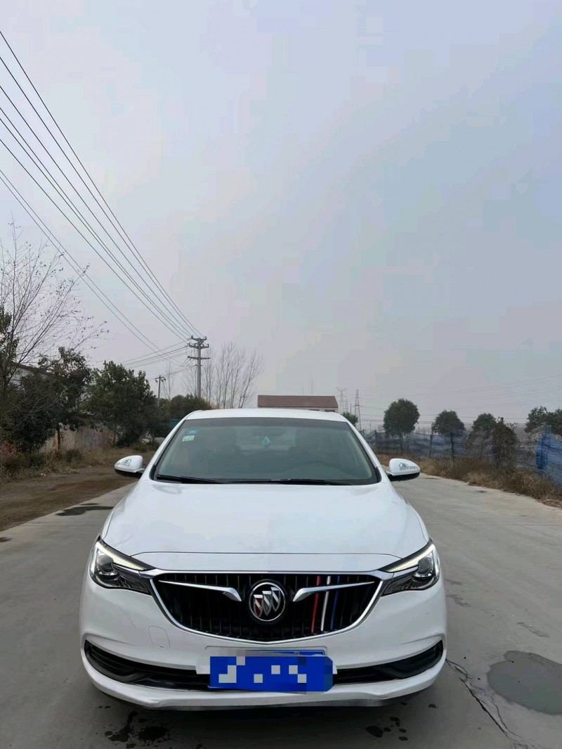 北京18年别克英朗1