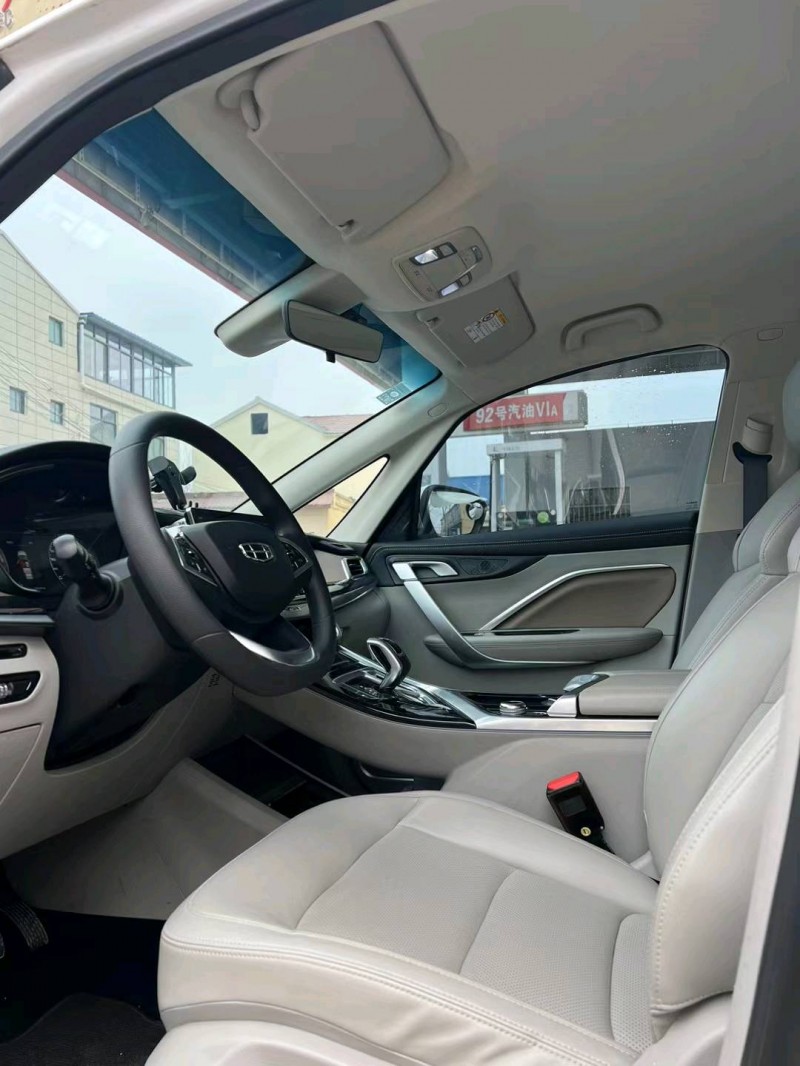 北京20年吉利嘉际5